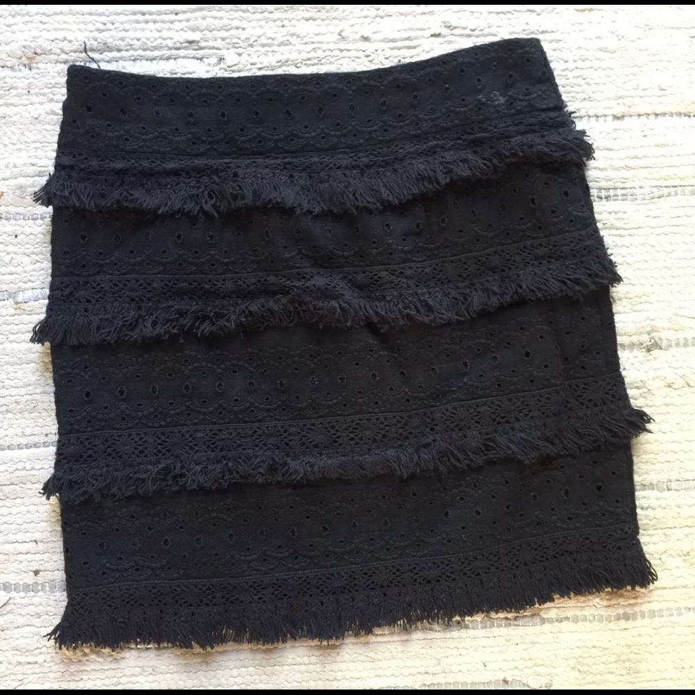 ANTHROPOLOGIE HD in PARIS Black fringe skirt 2 cotton mini knee boho ruffle
